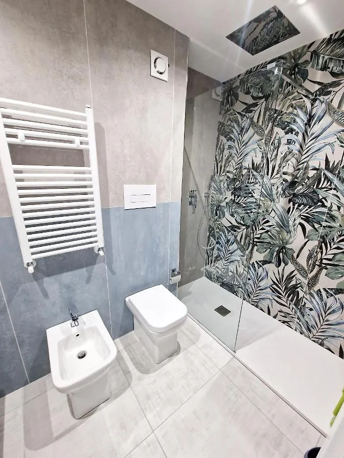 Nari Casa Vacanze Milazzo 0*,  Itália